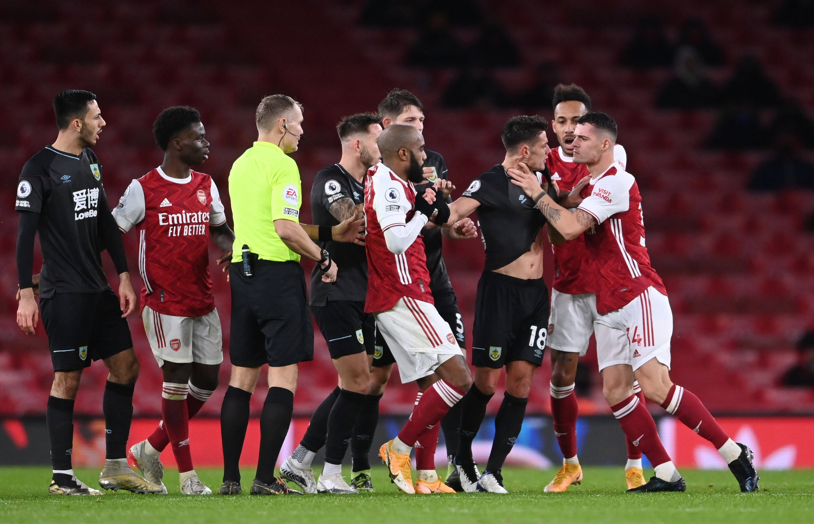 更是俱乐部 更是俱乐部