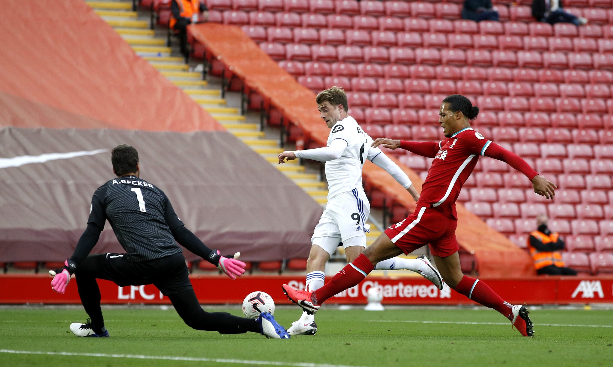 华与能力吸 华与能力吸